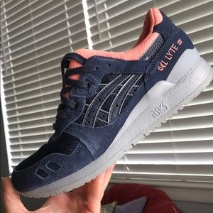 ASICS gel lite III